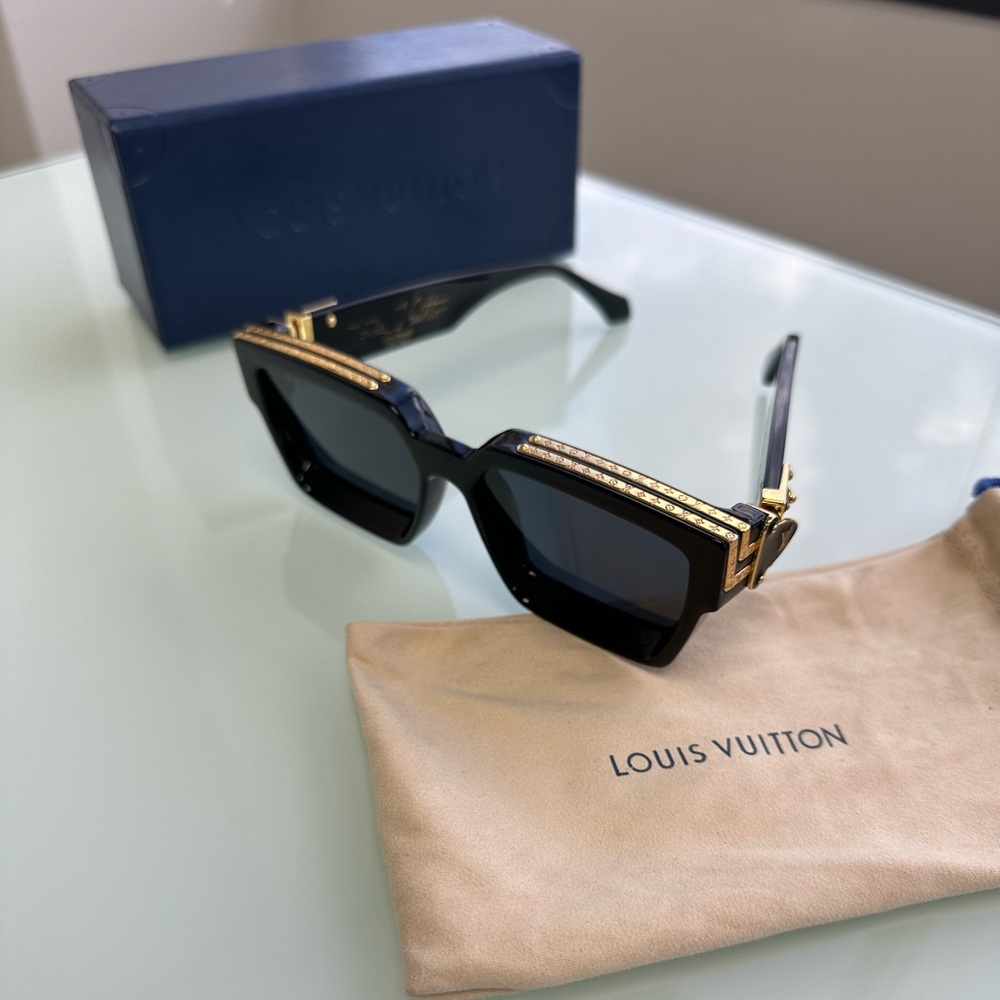 Louis Vuitton Millionaires - Eastern authentic